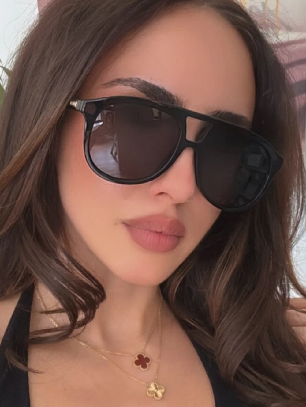 Gucci Aviator Sunglasses Lightweight Unisex + Velvet GG Case